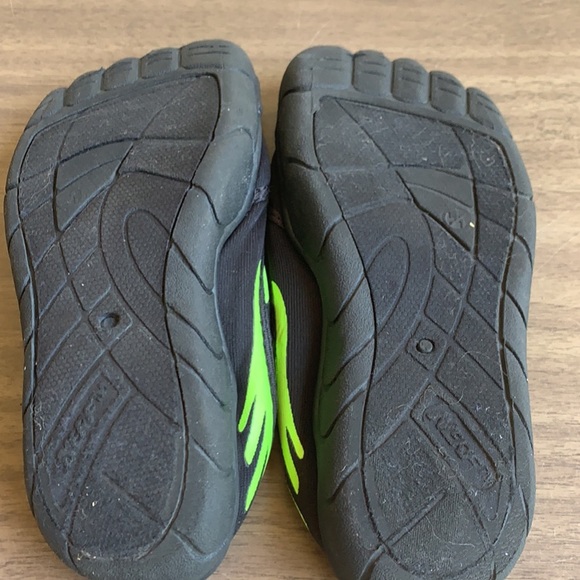 Nerf Water shoes - Picture 2 of 7